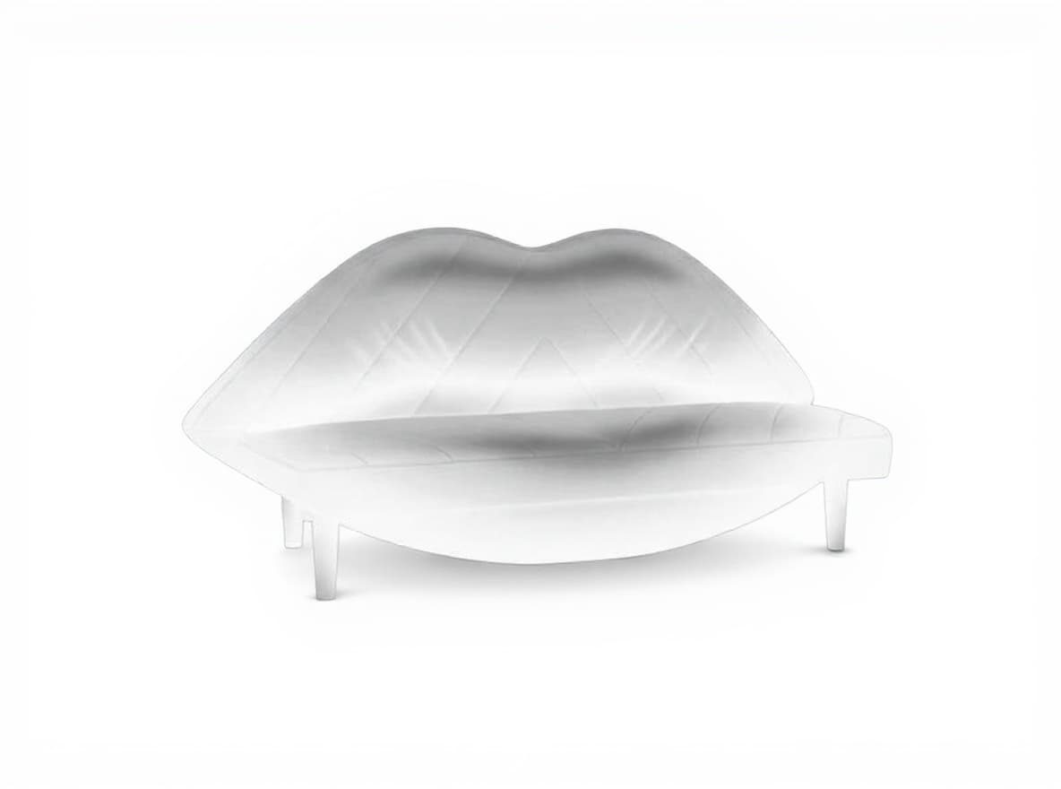 lip-shaped bench