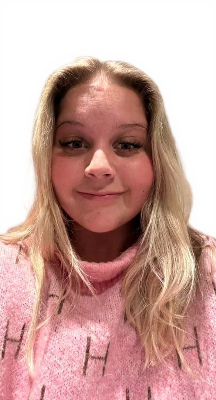 pink knitted sweater