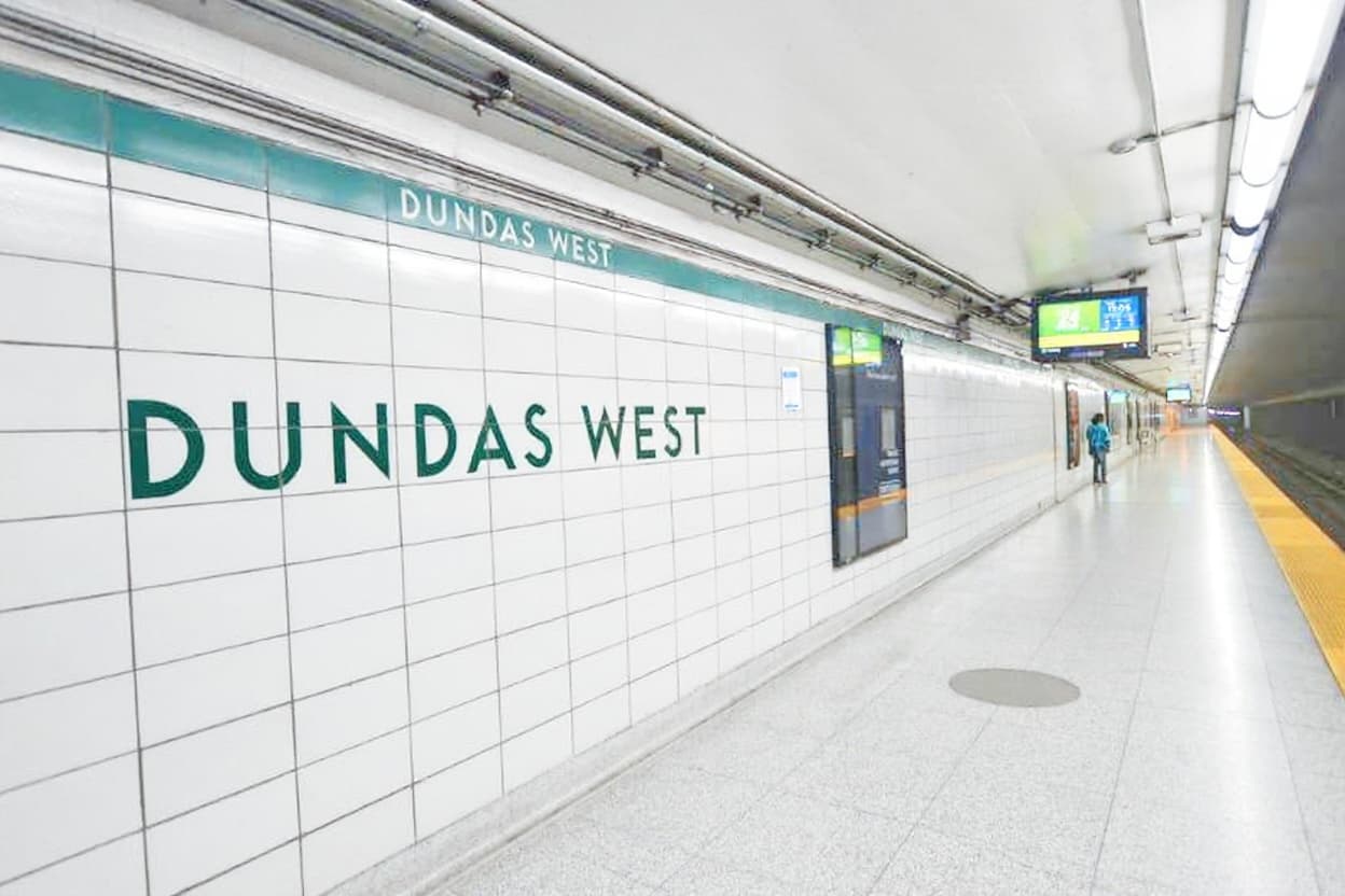 subway platform