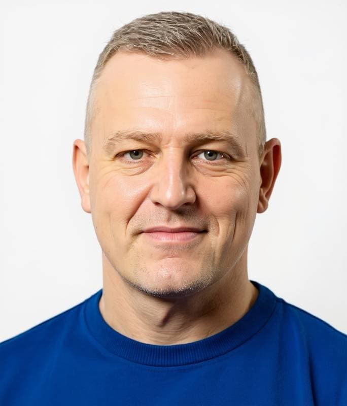 blue shirt