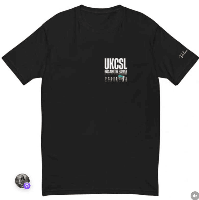 black t-shirt