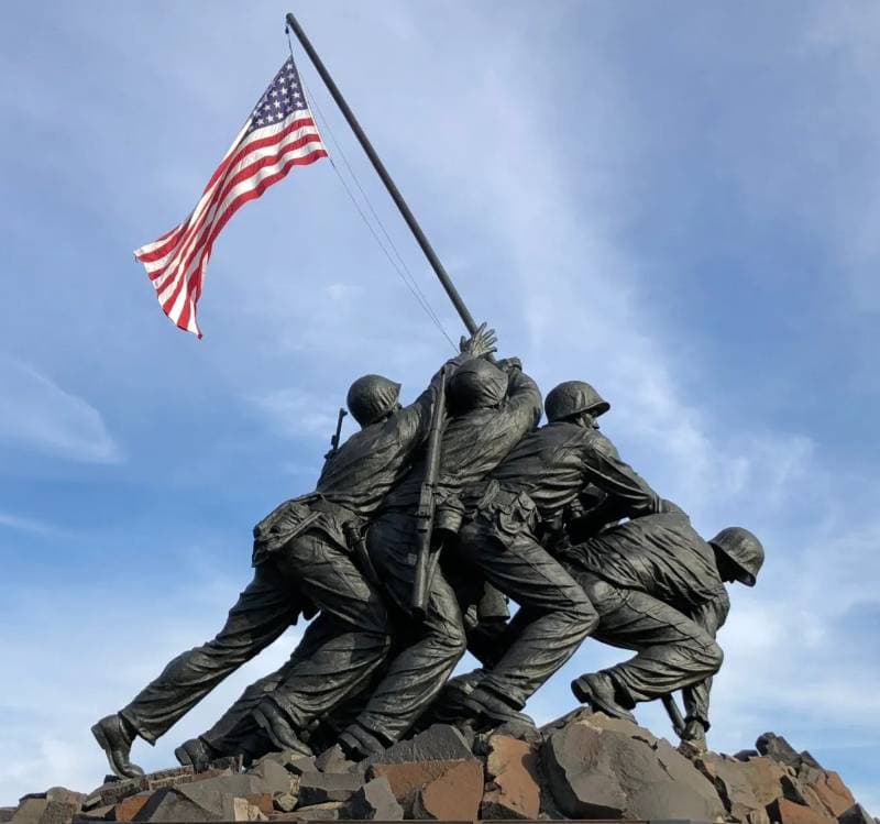 bronze war memorial