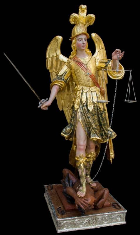 golden angel statue