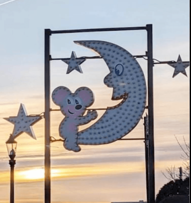 metal sign