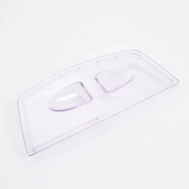clear plastic tray